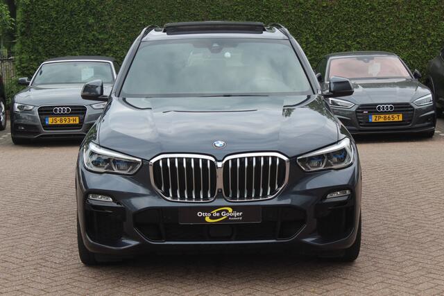 BMW X5 xDrive45e High Exe. M Sport / Panoramadak / 360Camera / Head-up / 22'' / Swarovski / Laser LED / Leder / Harman Kardon / DAB / ACC / Getint glas