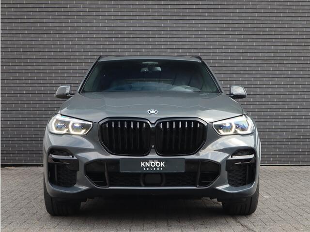 BMW X5 xDrive45e High Executive M Sport | Panorama | Copilot | Massage | Trekhaak |
