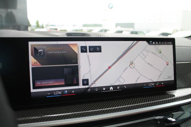 BMW X5 xDrive50e High Executive M Sport Automaat / Panoramadak Sky Lounge / Trekhaak / Massagefunctie / Bowers & Wilkins / Parking Assistant Professional / Soft-Close / Active Steering