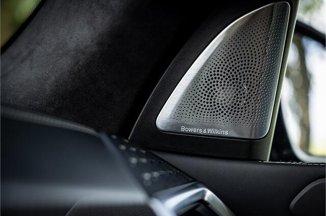 BMW X5 xDrive50e M Sport Pro Bowers & Wilkins Individual Vierwielbesturing Soft Close Carbon