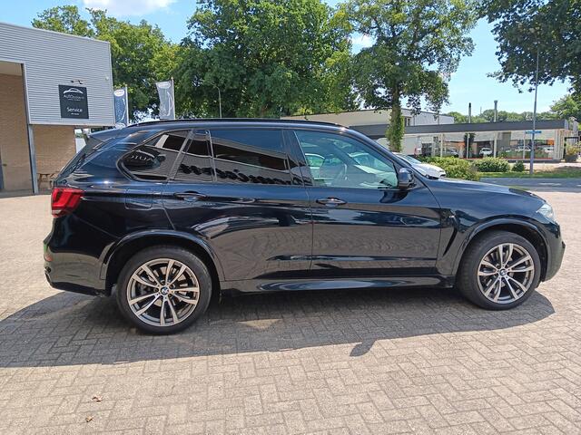 BMW X5 xDrive35i 306pk High Executive|M-pakket|Carbonzwart|Trekh|20inch|Camera|SUPER onderhouden!!