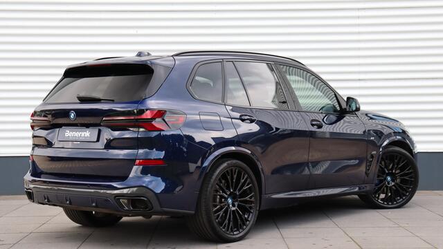 BMW X5 xDrive50e M-Sport Pro | Massage | Sky Lounge | Harman/Kardon | Stoelventilatie | Head-up | Trekhaak | Soft-Close