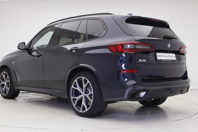 BMW X5 xDrive45e High Exe | M-Sport | Comf. zetel + uitgebr. leder | Sky lounge dak | Harman/kardon | Co Pilot