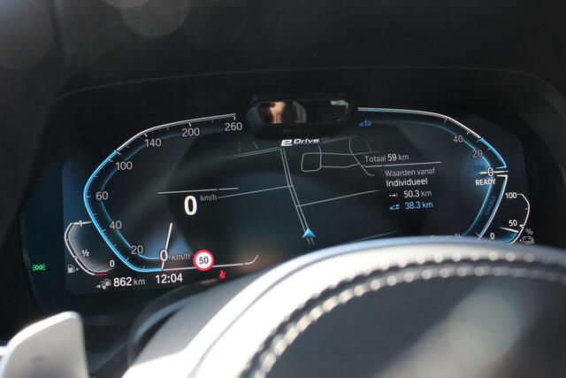 BMW X5 xDrive45e M Sport High Executive | Panorama dak | Navigatie | Climate control | Harman kardon | Safety pack | Camera rondom