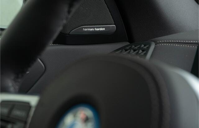 BMW X5 xDrive 50e M performance/ Luchtvering/ Standkachel/ Adaptive Cruise Control/ Panoramadak/ 265kW (360PK)