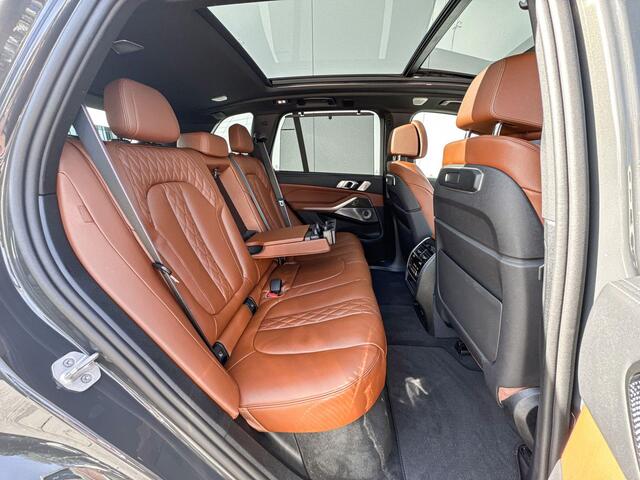 BMW X5 xDrive50e M-Sport Pro / 22 inch / Bowers & Wilkins audio / Panoramadak / Individuaal Interieur / Integral Active Steering