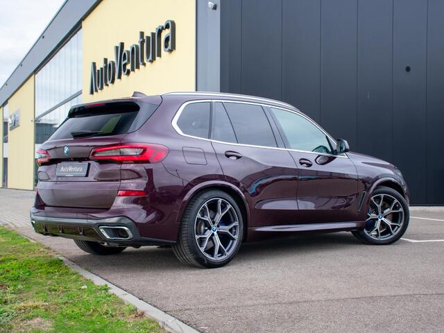 BMW X5 xDrive45e High Executive M-Sport | Driving Professional | Schuif-/Kantel Pano | Multifunctionele stoelen | Luchtvering | Alcantara hemelbkl. | 360 camera | 21"