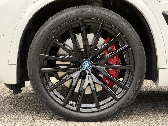 BMW X5 xDrive50e | M-Sport Pro | Trekhaak | 22" | Harman/kardon | Soft close | Co Pilot | Iconic glow