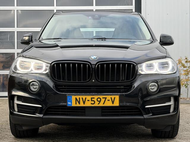 BMW X5 xDrive35i High Executive 306pk | Achteruitrijcamera | Bang & Olufsen Sound | Cruise control adaptief met stop&go | Luchtvering | Rondomzicht camera | Trekhaak elektrisch uitklapbaar | Prachtig exemplaar!