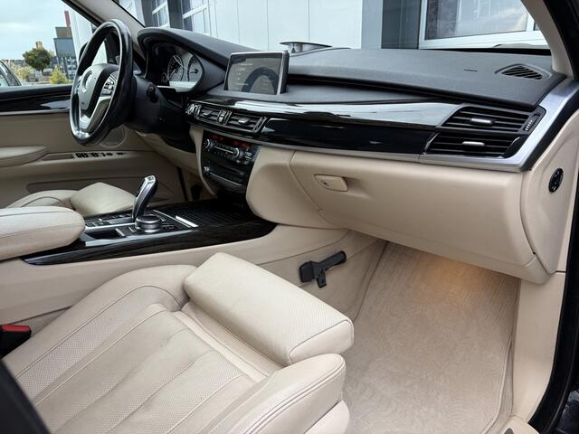 BMW X5 xDrive35i High Executive 306pk | Achteruitrijcamera | Bang & Olufsen Sound | Cruise control adaptief met stop&go | Luchtvering | Rondomzicht camera | Trekhaak elektrisch uitklapbaar | Prachtig exemplaar!