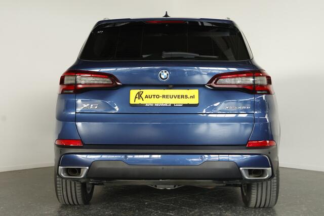 BMW X5 xDrive45e Executive / LED / ACC / Navi / CarPlay / Cam
