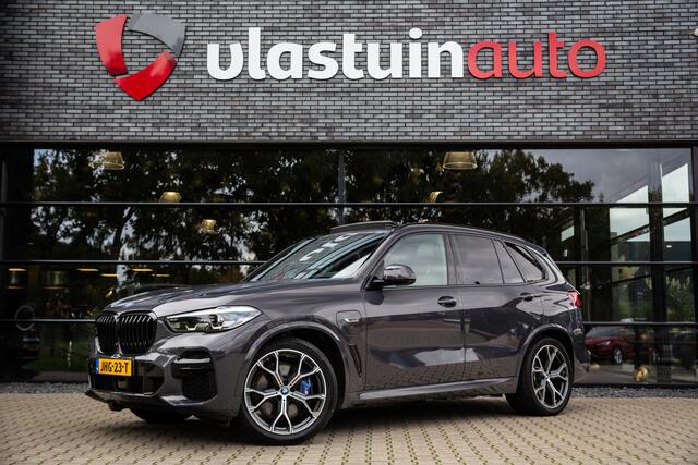 BMW X5 xDrive45e High Executive M-Sport , 4-wielsturing, Softclose, Skylounge, Dravitgrau,