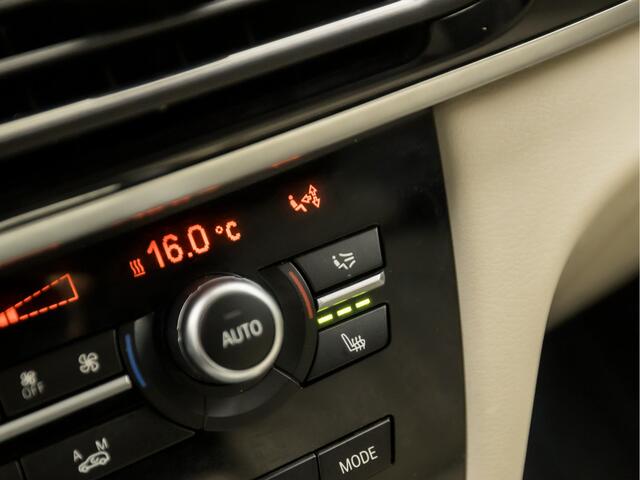 BMW X5 xDrive25d M Sport High Executive 232Pk Automaat (GROOT NAVI, M PAKKET, MEMORY SEATS, HEAD-UP DISPLAY, VIRTUAL COCKPIT, HARMAN/KARDON, SFEERVERLICHTING, STUUR/STOELVERWARMING, 360 CAMERA, GETINT GLAS, ADAPTIVE CRUISE, NIEUWST