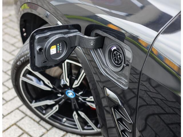 BMW X5 50e xDrive | Individual - Bi-Color - Uniek! - Full option