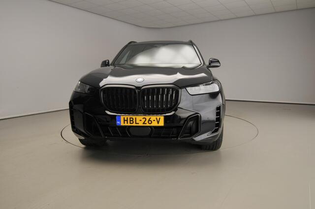 BMW X5 xDrive50e | M-Sportpakket | LED | Leder | HUD | Active cruise | Schuifdak | DAB | Harman-kardon sound | Alu 21 inch