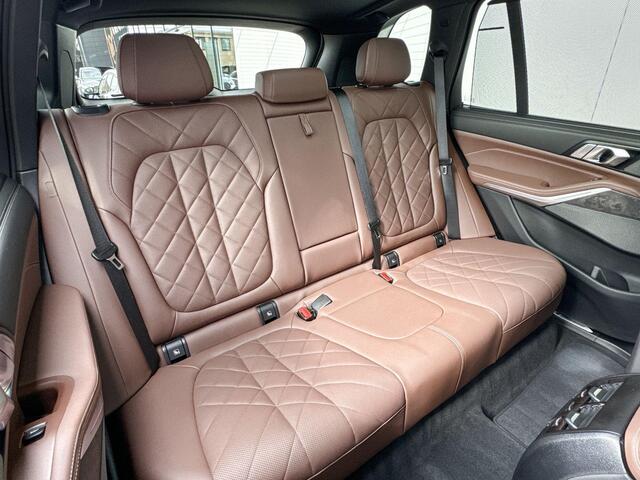 BMW X5 xDrive50e Launch Edition | Selections | Innovation Pack | M Sport | Trekhaak