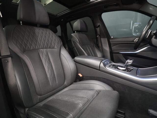 BMW X5 xDrive45e M Sport High Executive [SCHUIFKANTELDAK, HARMAN/KARDON, APPLE CARPLAY, ANDROID, MEMORY SEATS, STOELMASSAGE, 360 CAMERA, STUURVERWARMING, HEAD-UP, ADAPTIVE CRUISE, STOELVENTILATIE, STOELVERWARMING, NIEUWSTAAT]