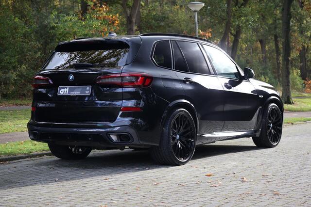 BMW X5 xDrive45e High Executive M-Sport | 22"| Pano | Harman kardon | HUD | Laser | 360 | Adap Cruise | Trekhaak | Keyless | Elktr st + memory | etc.