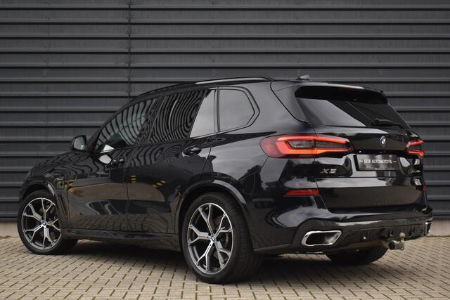 BMW X5 xDrive45e High Executive M Sport | Panoramadak | Laser | ACC | Trekhaak | 21'' Wielen | Luchtvering |