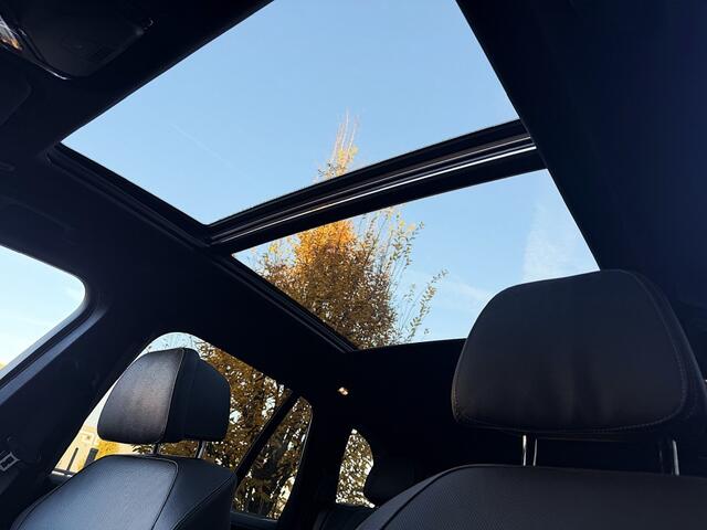 BMW X5 XDRIVE45E M-SPORT - PANO - 22 INCH - ORG. NL.