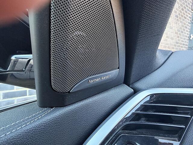 BMW X5 XDRIVE45E M-SPORT - PANO - 22 INCH - ORG. NL.