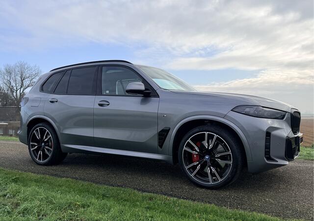 BMW X5 xDrive50e M-sport Pro Black Line X5 50e Msport Pro Volleder 22" LM Head-up Pano Trekhaak