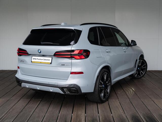 BMW X5 xDrive50e | M Sportpakket Pro | Innovation Pack | Comfort Access | Soft-Close | Sky Lounge | Stoelventilatie | Massagefunctie | Harman Kardon | Trekhaak