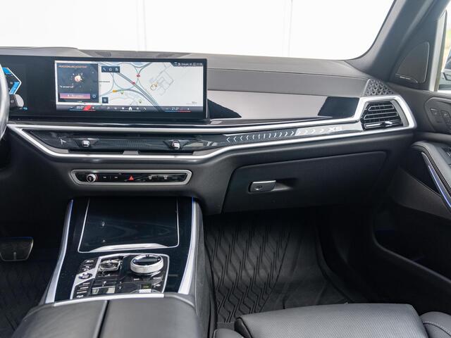 BMW X5 xDrive50e | M Sportpakket Pro | Innovation Pack | Comfort Access | Soft-Close | Sky Lounge | Stoelventilatie | Massagefunctie | Harman Kardon | Trekhaak