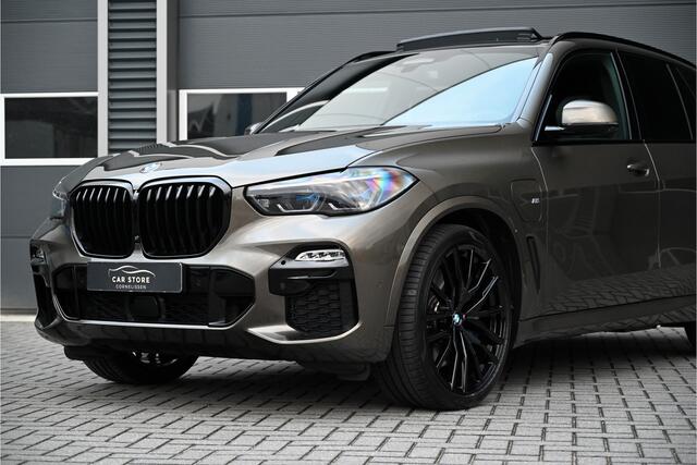 BMW X5 xDrive45e M-SPORT / PANO / INDIVIDUAL LEDER / MASSAGE / LASER / HUD / SOFTCLOSE / 4WIELSTURING / MANHATTEN GREEN