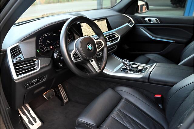 BMW X5 xDrive45e M-SPORT / PANO / INDIVIDUAL LEDER / MASSAGE / LASER / HUD / SOFTCLOSE / 4WIELSTURING / MANHATTEN GREEN
