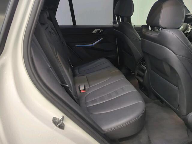 BMW X5 xDrive45e M-Sport | 2 jaar BMW Garantie | Harman Kardon | Camera | Trekhaak | Voorbereiding Driving Assistantce