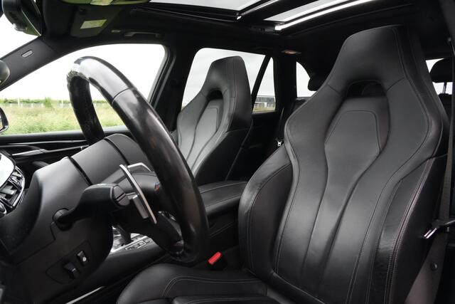 BMW X5 M 575pk Panoramdak/Stoelverwarming/Camera