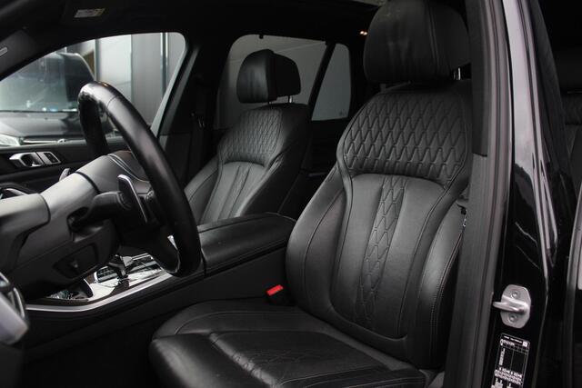 BMW X5 xDrive45e M-sport | Sky lounge | Panoramadak| Adaptieve Cruise | Achteras besturing | Stoelkoeling | 360 Camera