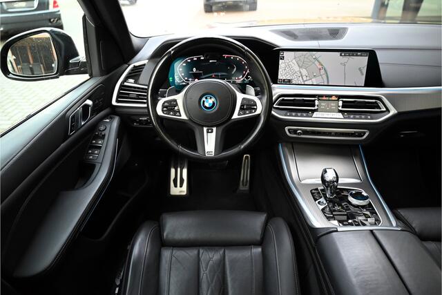 BMW X5 xDrive45e M-SPORT / SKYLOUNGE PANO / LASER / INDIVIDUAL LEDER / HUD / STOELKOELING / DRAVIT GRAU