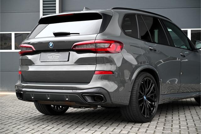 BMW X5 xDrive45e M-SPORT / SKYLOUNGE PANO / LASER / INDIVIDUAL LEDER / HUD / STOELKOELING / DRAVIT GRAU