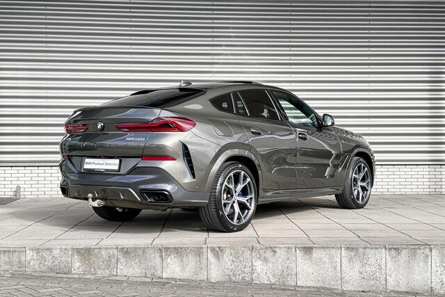 BMW X6 M50i