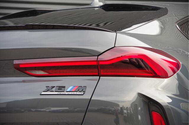 BMW X6 M - Competition LASERLIGHT, PANODAK, MEMORY, TREKHAAK, ALCANTARA HEMEL, SPORTSTOELEN, CARBON
