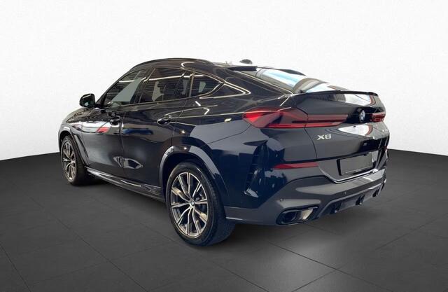 BMW X6 xDrive30d 286 PK M-Sport Massage Stoelkoeling Panoramadak Luchtvering Head-Up Trekhaak 360 Camera