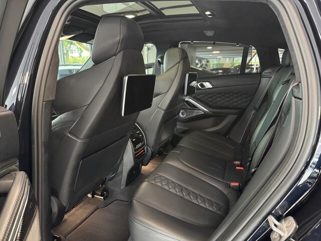 BMW X6 M Competition / Trekhaak / Panoramadak / 360Camera / Head-up / Rear Entertainment / Bowers & Wilkens / 22'' / Softclose / Intr.voorverwarming / Carbon intr. / Stoelventilatie / Stuur+Stoelverwarming / DAB