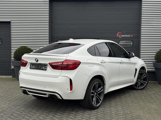BMW X6 M | Panoramadak | 360* Camera | Head-Up Display | Harmon Kardon | Carbon | 21 Inch Lichtmetalen Velgen |