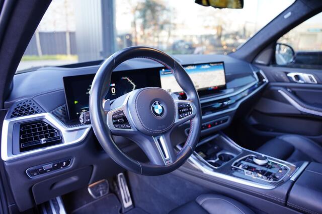 BMW X7 M60i xDrive