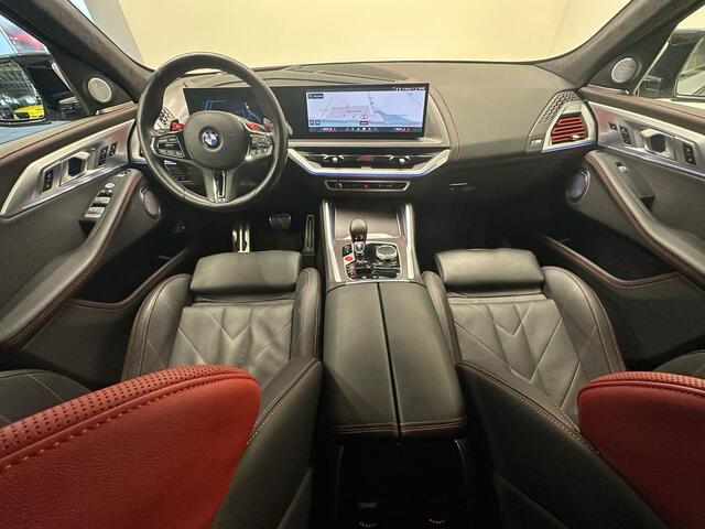 BMW XM PHEV Label Red 30 kWh