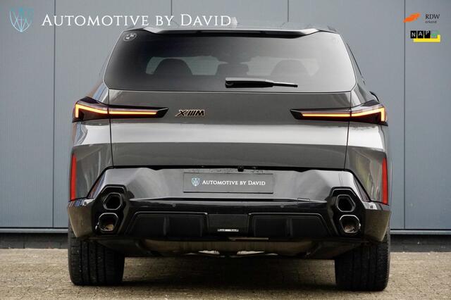 BMW XM PHEV 4.4 V8 653 pk 30 kWh / NIEUWSTAAT / FULL OPTIONS / BOWERS WILKINS DIAMOND SURROUND / TREKHAAK / M DRIVERS PACKAGE 270 km Vmax / BMW SERVICE INCLUSIVE