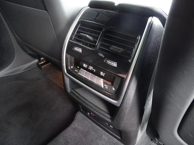 BMW XM PHEV 30 kWh Elek.Trekhaak Driv.Ass.Pro. Harman/Kardon Park.Plus Cockpit Pro. 22 "LM Velgen