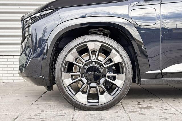 BMW XM PHEV 50e Trekhaak / Soft-Close / Stoelventilatie / Massagefunctie / Driving Assistant Professional / Parking Assistant Plus / Bowers & Wilkins