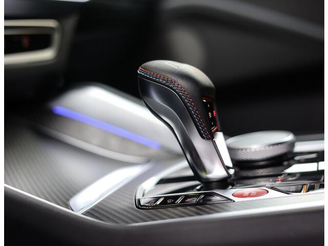 BMW XM PHEV 30 kWh | Drivers Pack - Trekhaak - 23" Vossen