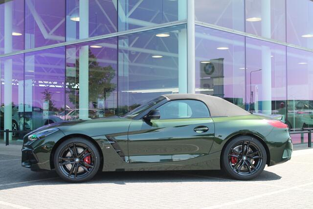 BMW Z4 Roadster sDrive30i High Executive M Sport Automaat / Achteruitrijcamera / M Sportstoelen / Comfort Access / Adaptieve LED / Active Cruise Control / M Adaptief onderstel / Head-Up / Stuurverwarming