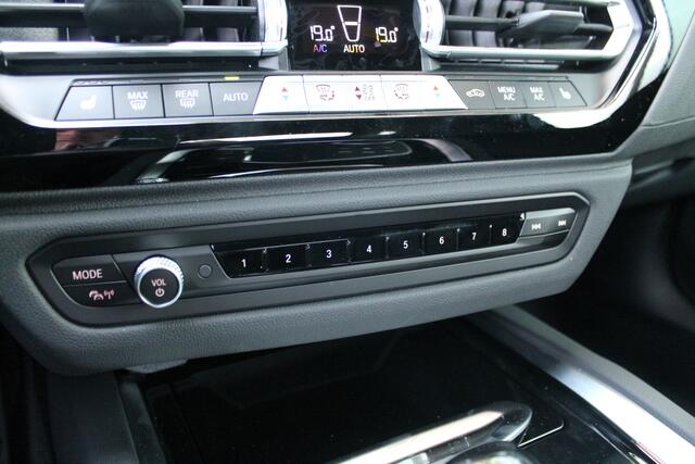 BMW Z4 Roadster sDrive30i High Executive M Sport Automaat / Achteruitrijcamera / M Sportstoelen / Comfort Access / Adaptieve LED / Active Cruise Control / M Adaptief onderstel / Head-Up / Stuurverwarming