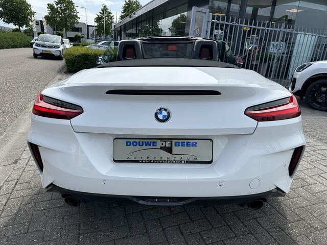 BMW Z4 Roadster sDrive20i High Executive M sport Harman Kardon | Connected Prof. | Rood interieur