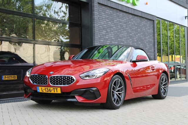 BMW Z4 Roadster sDrive20i High Executive | STOELVERWARMING | SFEER | CARPLAY | LEDER |